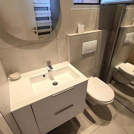 Apartment Santa Giulia, Cala Sultana Numero 40