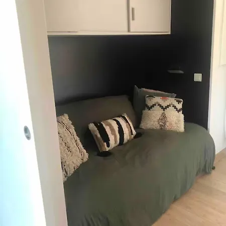 Apartment Santa Giulia, Cala Sultana Numero 40 *